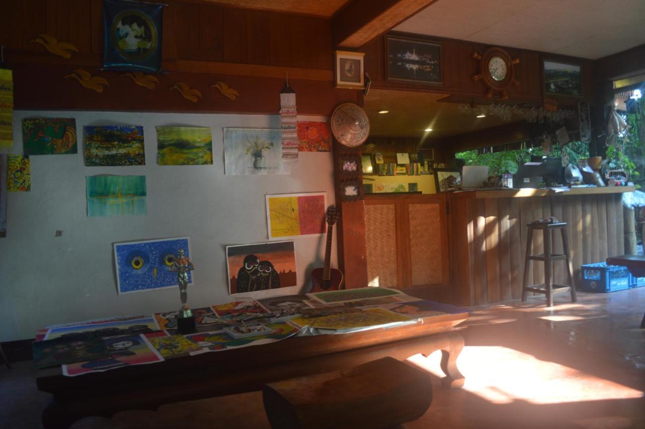 The Local Mae Hong Son Apartment Exterior photo