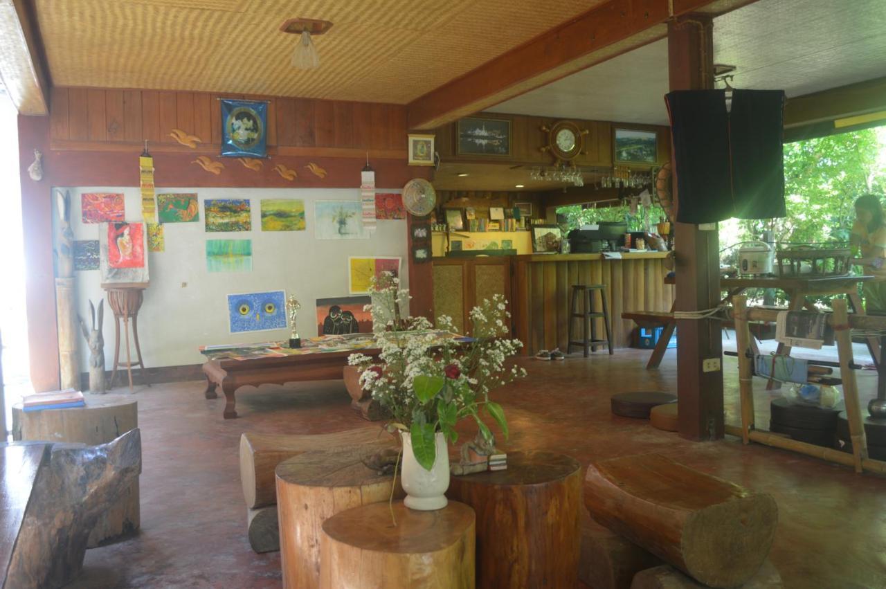 The Local Mae Hong Son Apartment Exterior photo